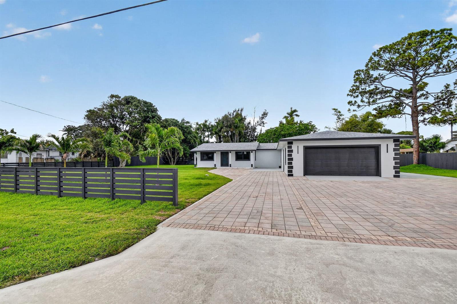 3192 Riddle Road, West Palm Beach FL 33406 photo 2