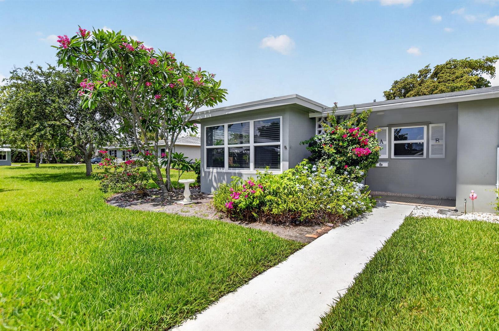 912 South Drive # A, Delray Beach FL 33445