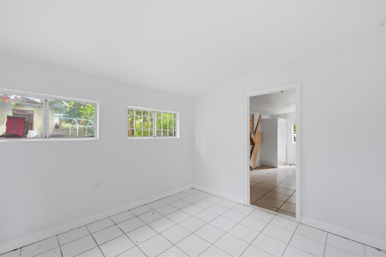 272 NE 42nd Court, Deerfield Beach FL 33064 photo 3