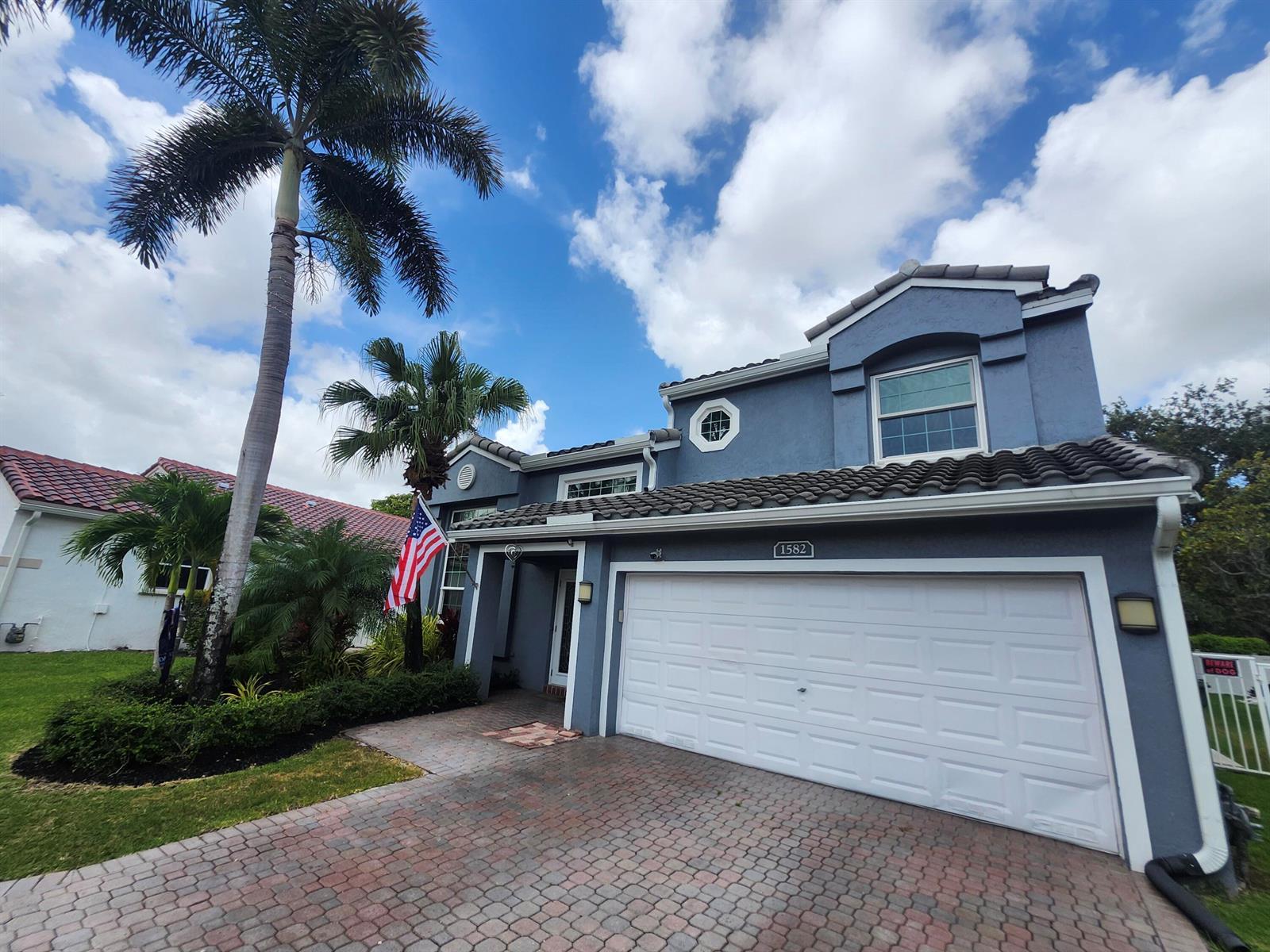 1582 NW 135th Avenue, Pembroke Pines FL 33028 photo 3