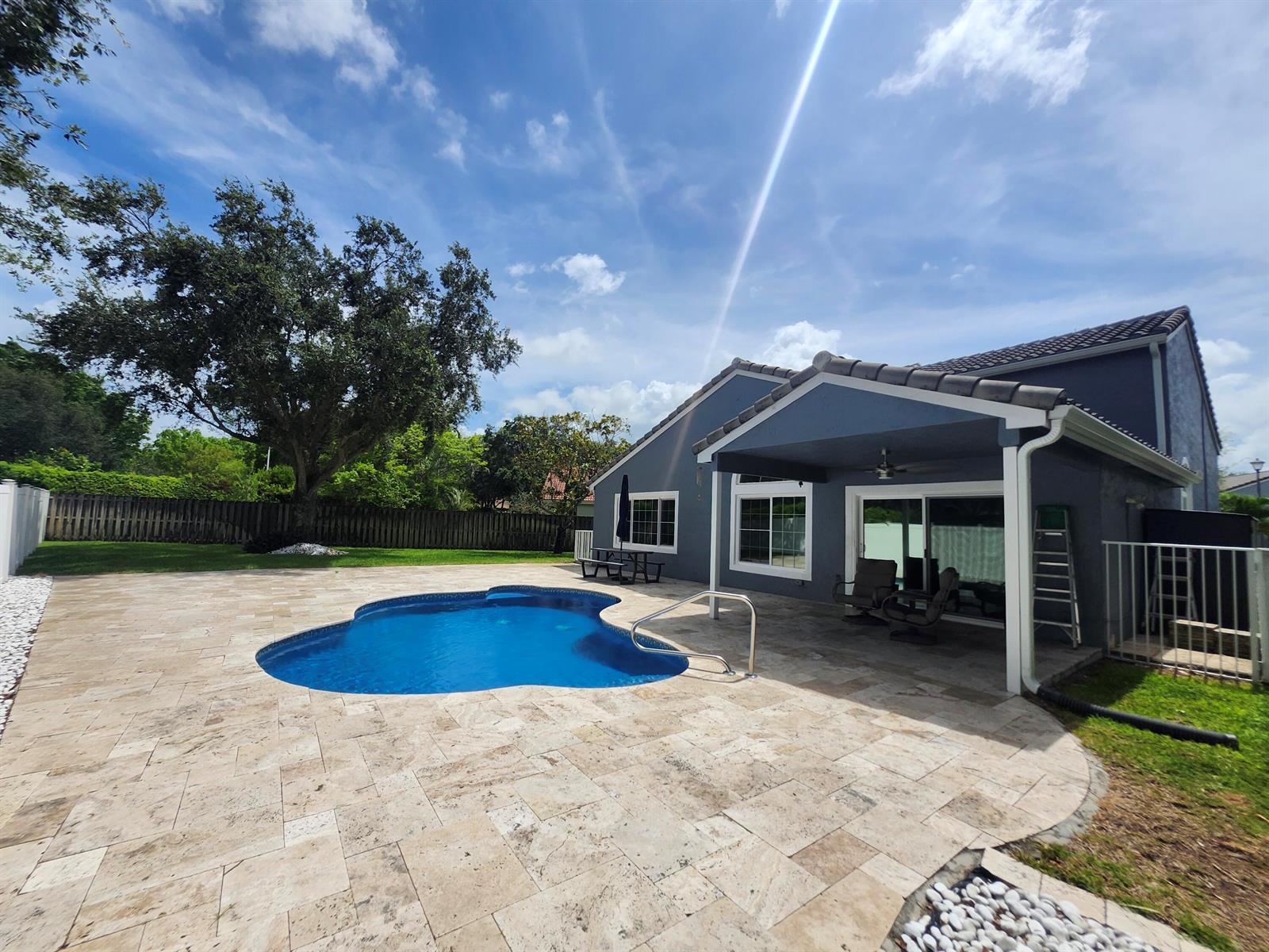 1582 NW 135th Avenue, Pembroke Pines FL 33028 photo 5