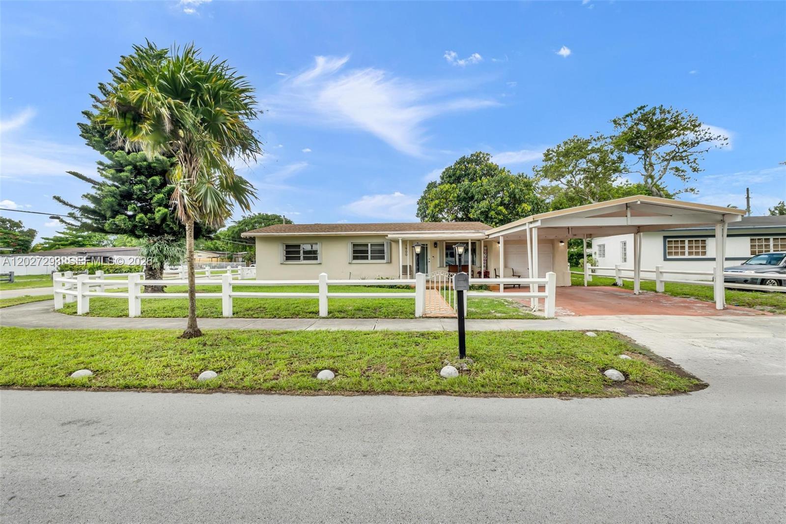 1900 NW 131st St, Miami FL 33167 photo 2