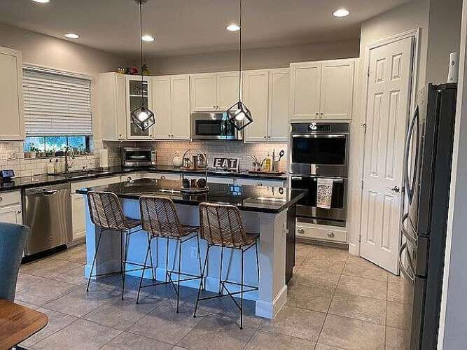 7430 NW 109th Way, Parkland FL 33076 photo 2