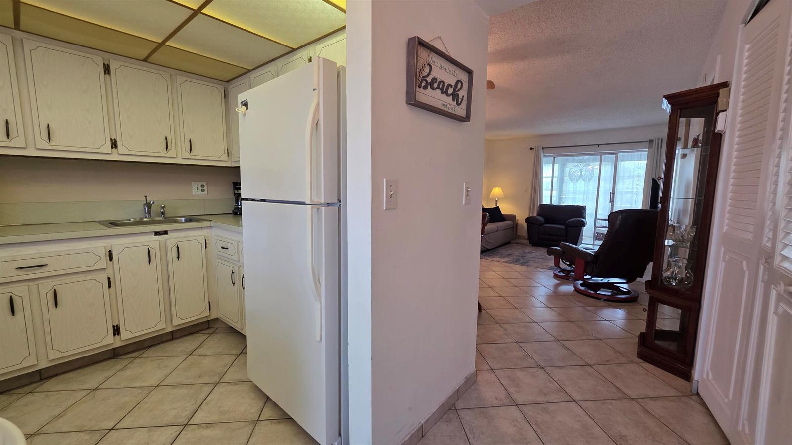 2900 NW 46th Avenue # 213, Lauderdale Lakes FL 33313 photo 3