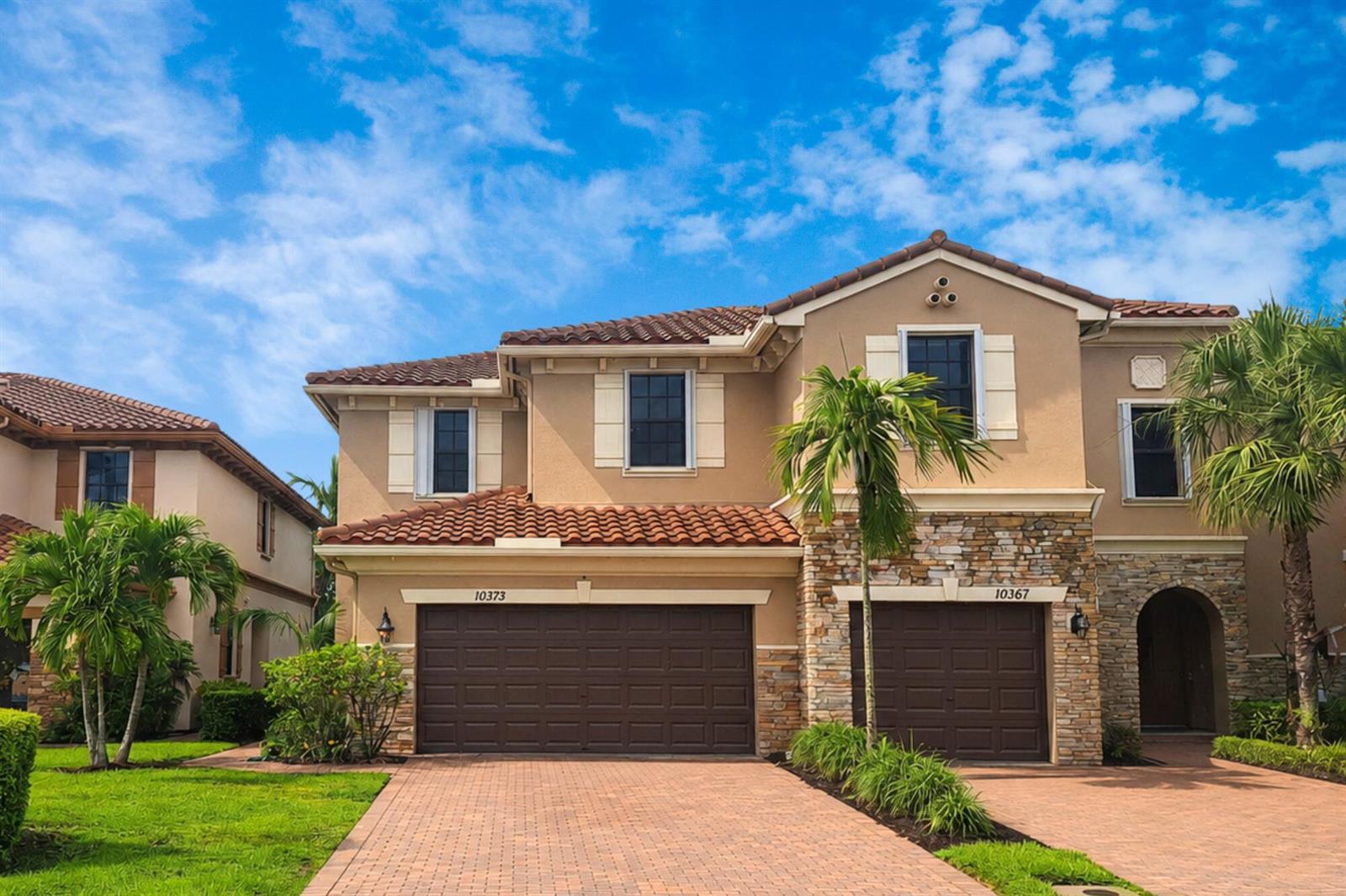 10373 Wellington Parc Drive, Wellington FL 33449