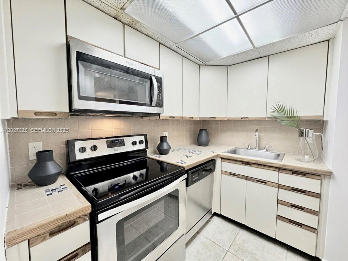 800 West Ave # 924, Miami Beach FL 33139 photo 5