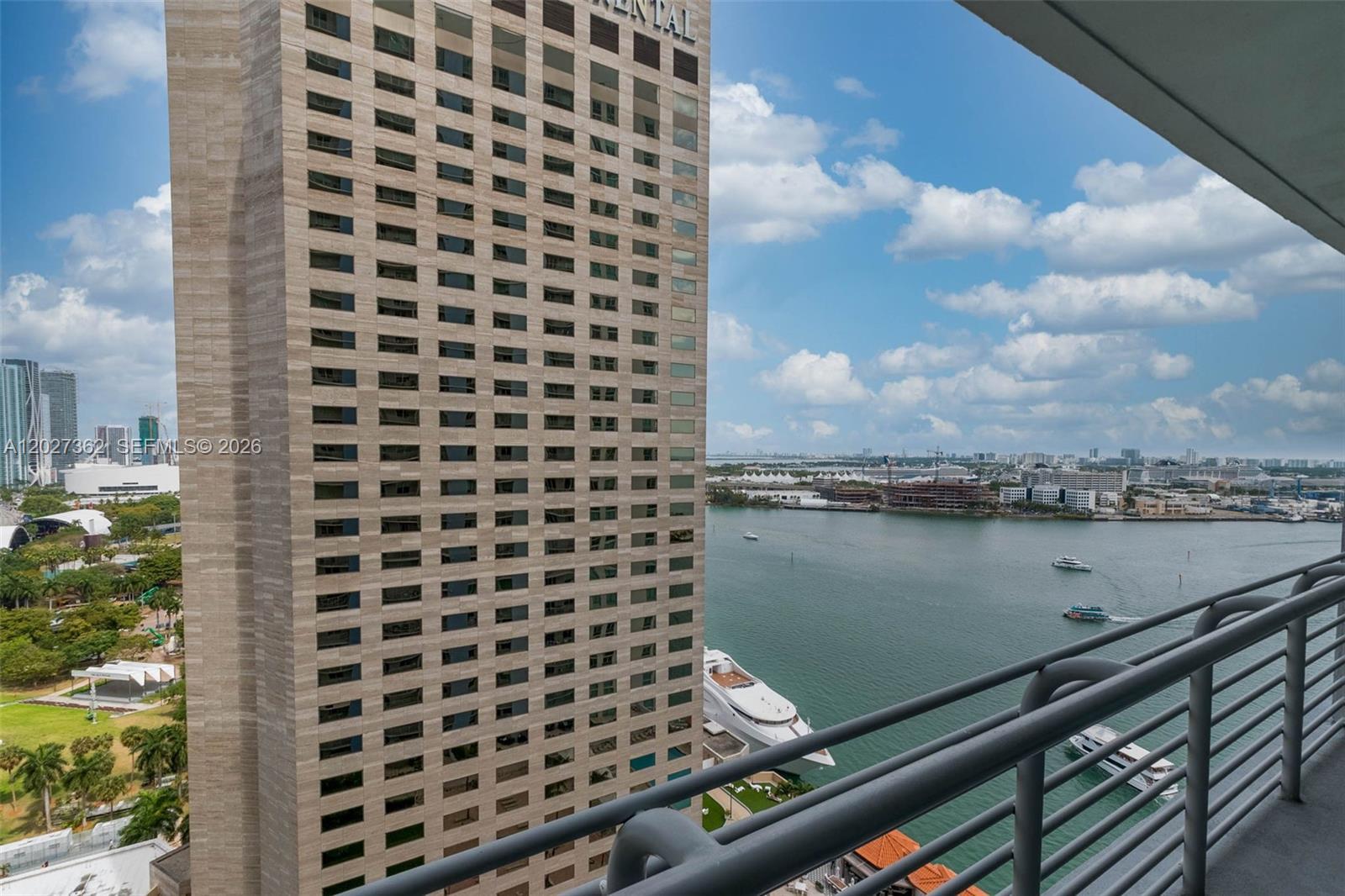335 S Biscayne Blvd # 2402, Miami FL 33131 photo 2