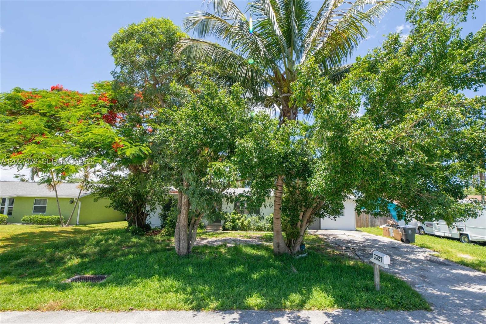 3327 Sapphire Rd, Lake Worth FL 33462 photo 4