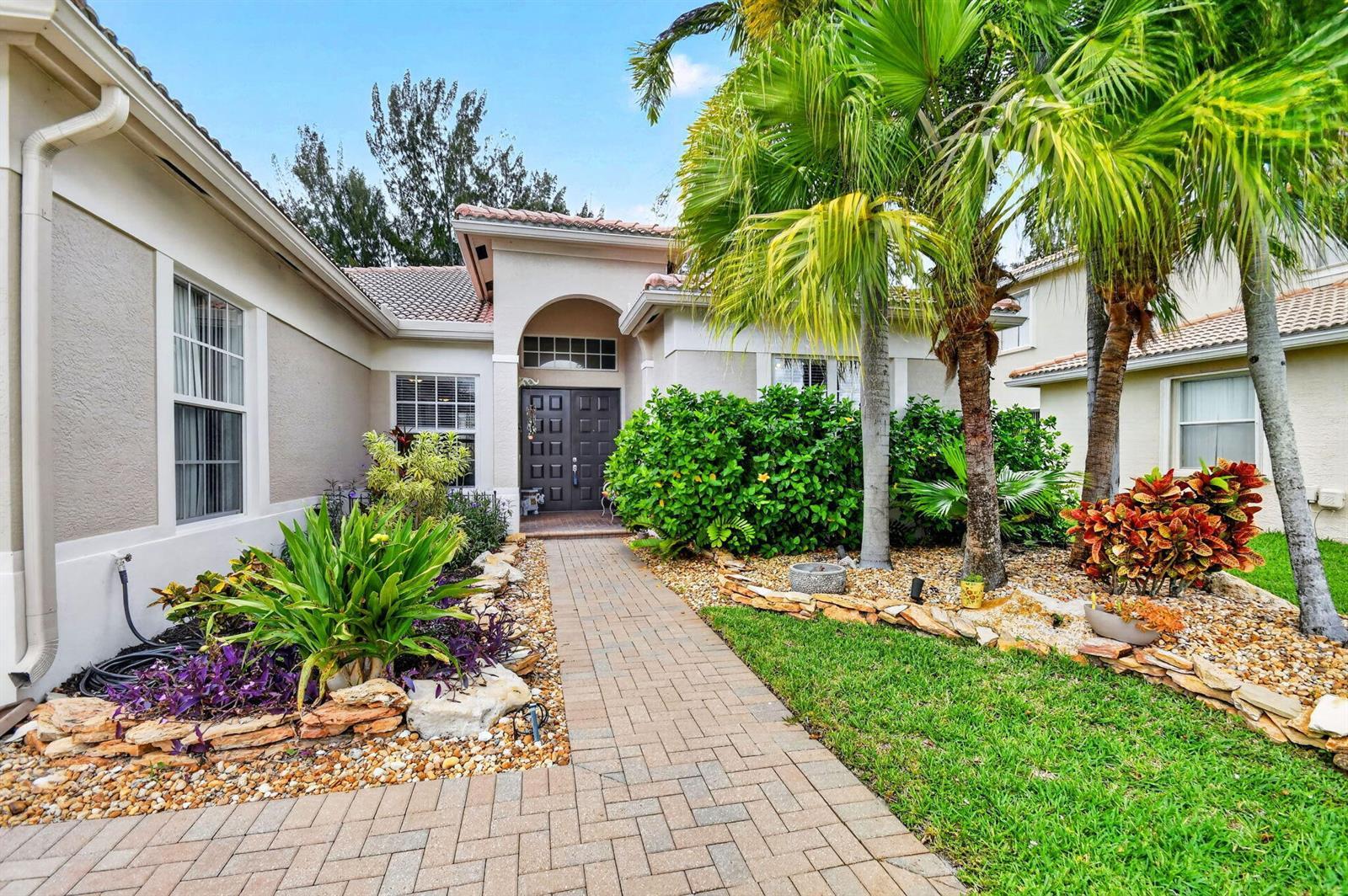 198 Bella Vista Way, Royal Palm Beach FL 33411 photo 2