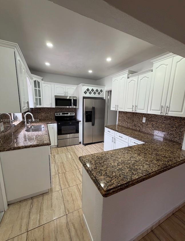 151 W 44th St, Hialeah FL 33012 photo 4