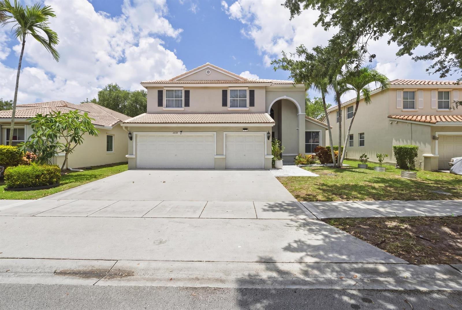 4839 NW 55th Drive, Coconut Creek FL 33073 photo 2