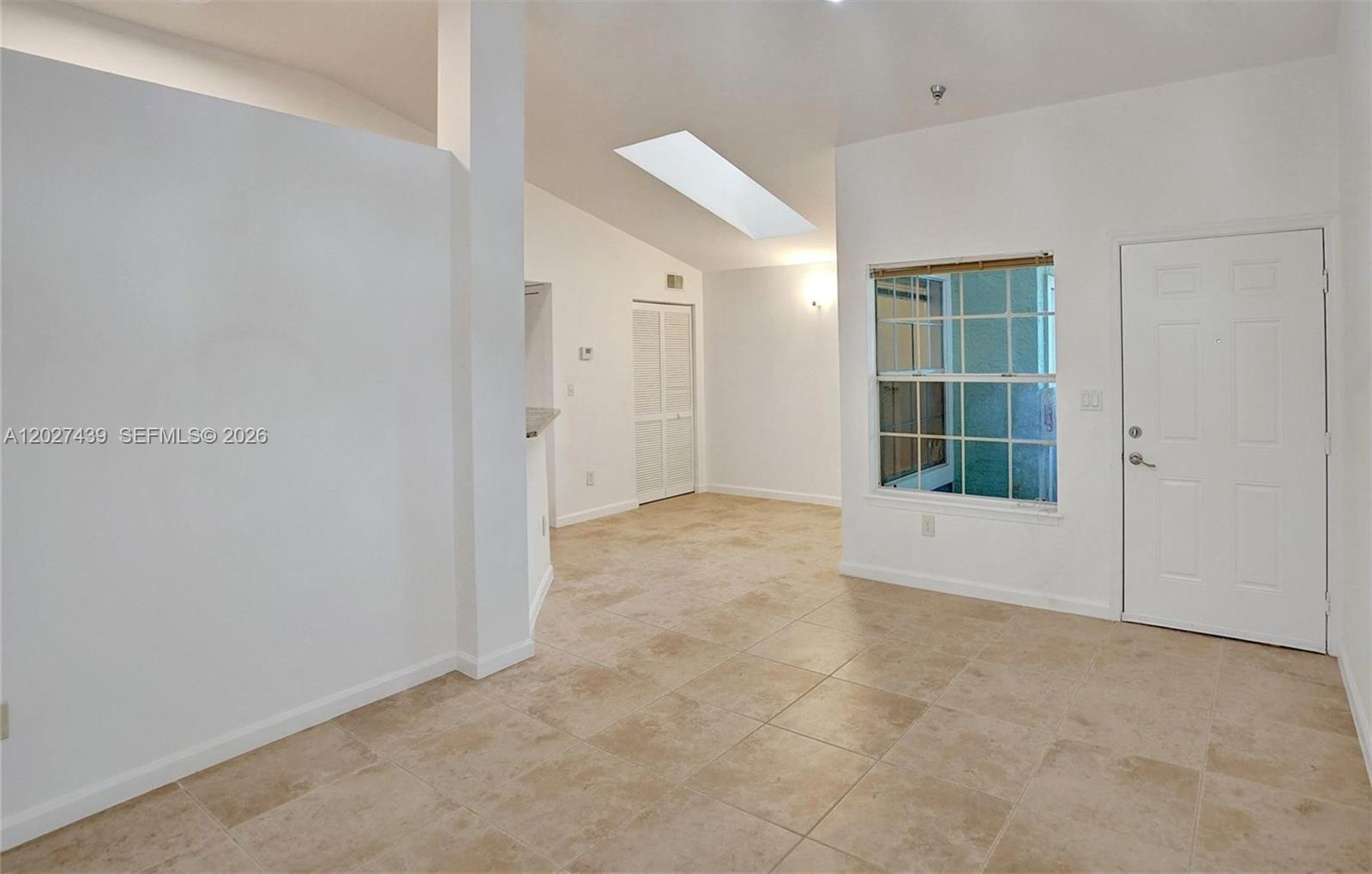 1011 Crystal Way, Delray Beach FL 33444 photo 3
