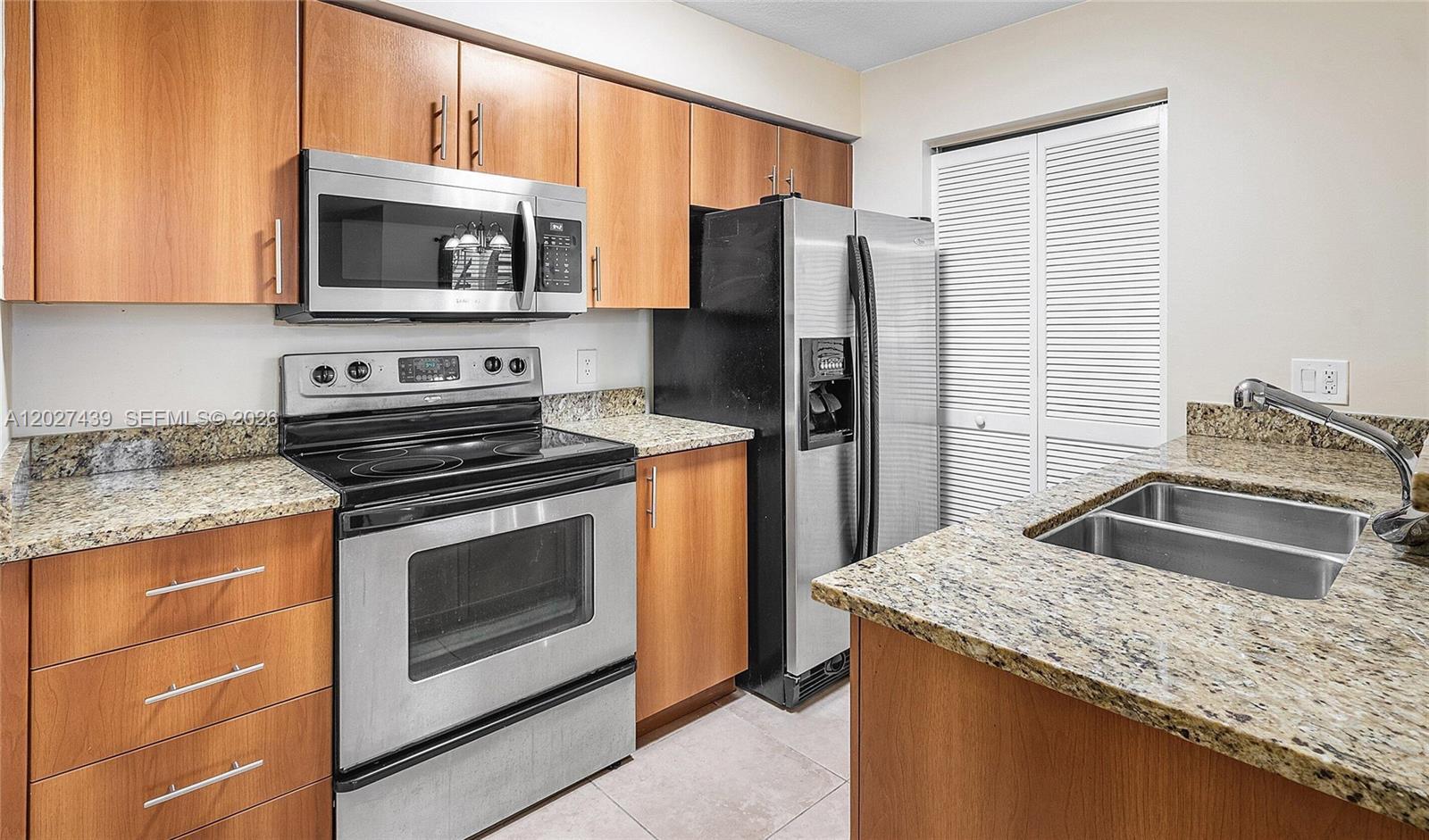 1011 Crystal Way, Delray Beach FL 33444 photo 5