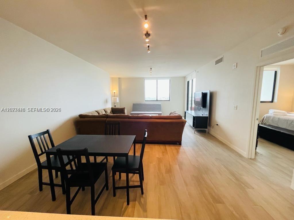 999 SW 1st Ave # 2613, Miami FL 33130 photo 4