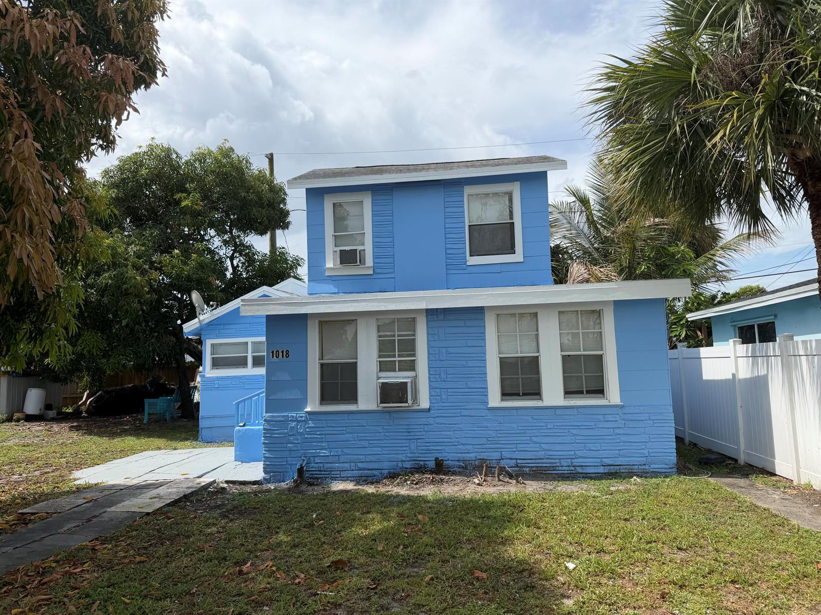 1018 Adams Street, West Palm Beach FL 33407