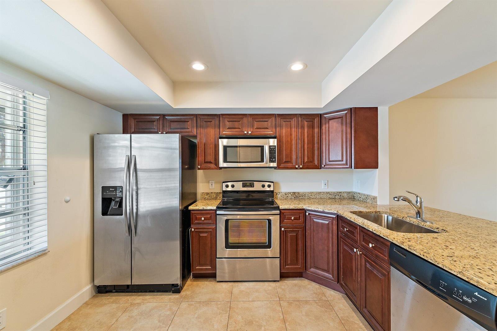 109 Doe Trail, Jupiter FL 33458 photo 5