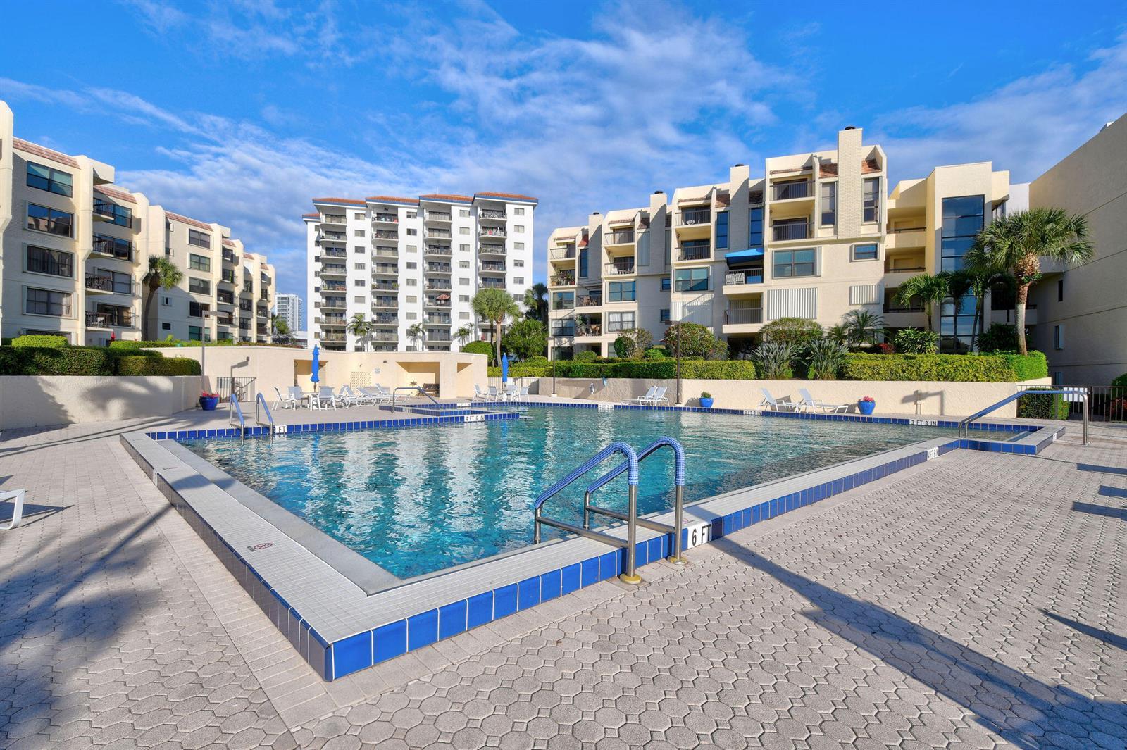 364 Golfview Road # 506, North Palm Beach FL 33408 photo 4