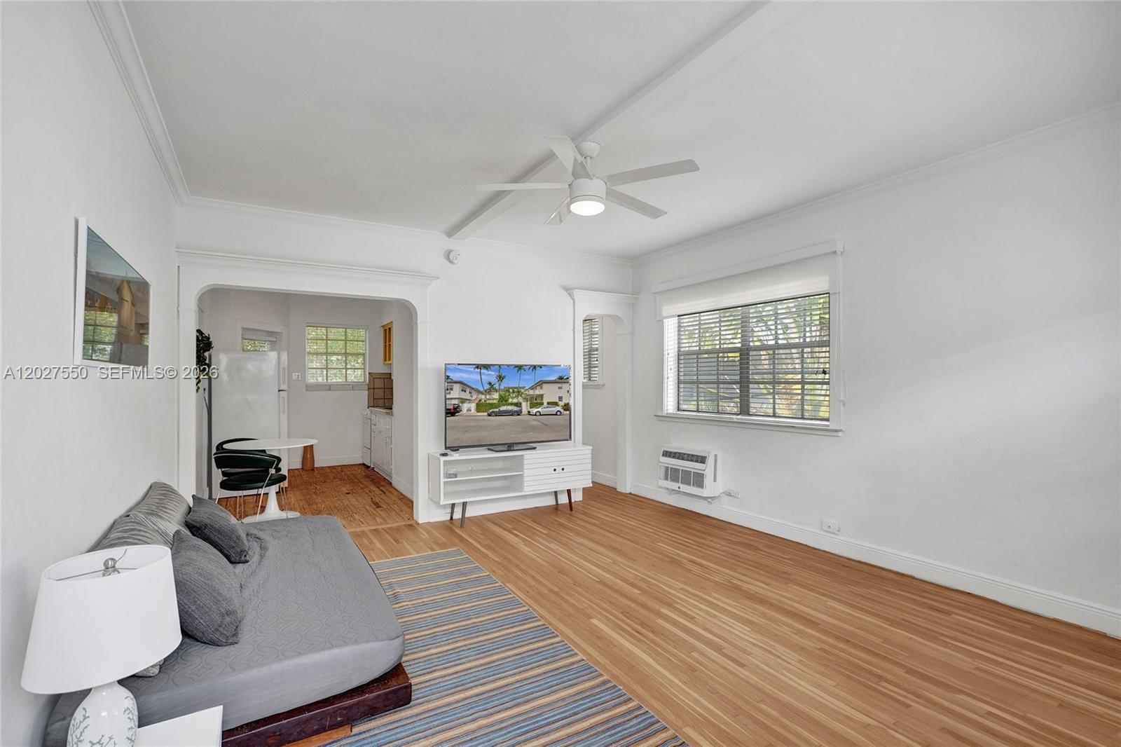 717 Espanola Way # 204, Miami Beach FL 33139 photo 2