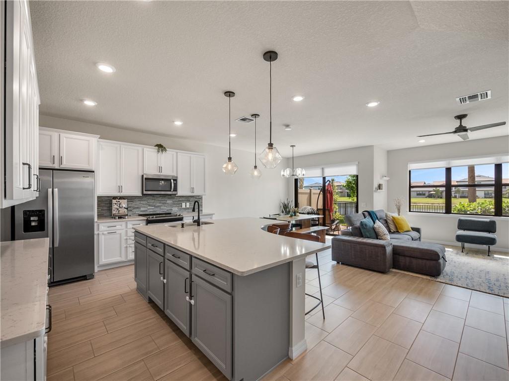4802 San Fratello Circle, Lake Worth FL 33467