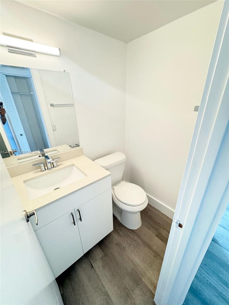 8101 Crespi Blvd # 301, Miami Beach FL 33141 photo 4