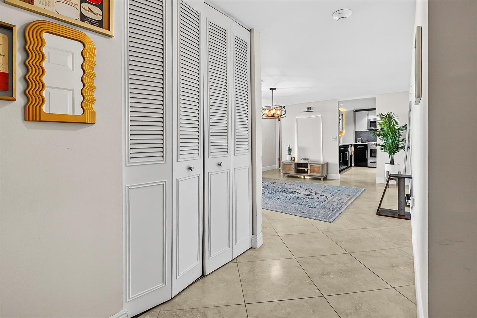 5600 N Flagler Drive # 1106, West Palm Beach FL 33407 photo 4