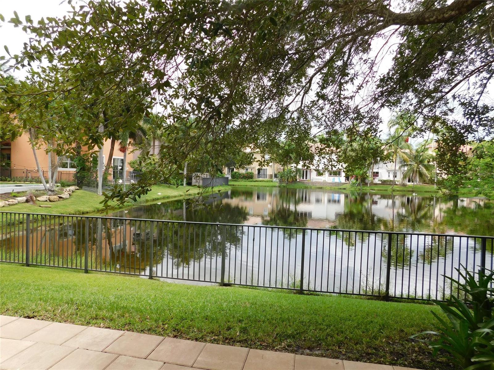 11751 NW 1st Street, Plantation FL 33325 photo 2