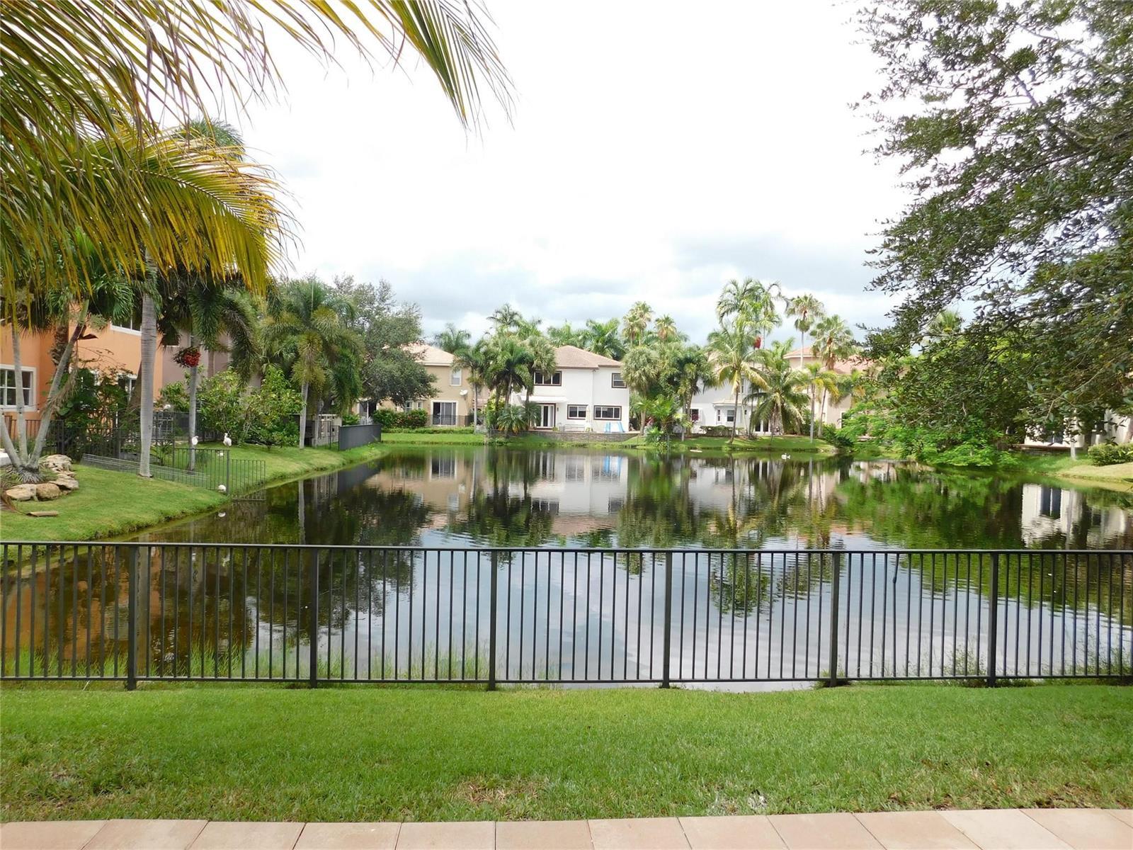11751 NW 1st Street, Plantation FL 33325