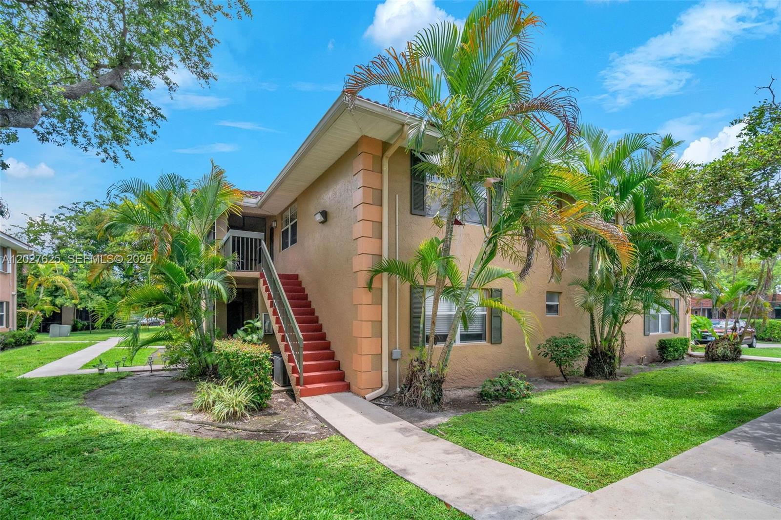767 NW 104th Ave # 203, Pembroke Pines FL 33026 photo 2