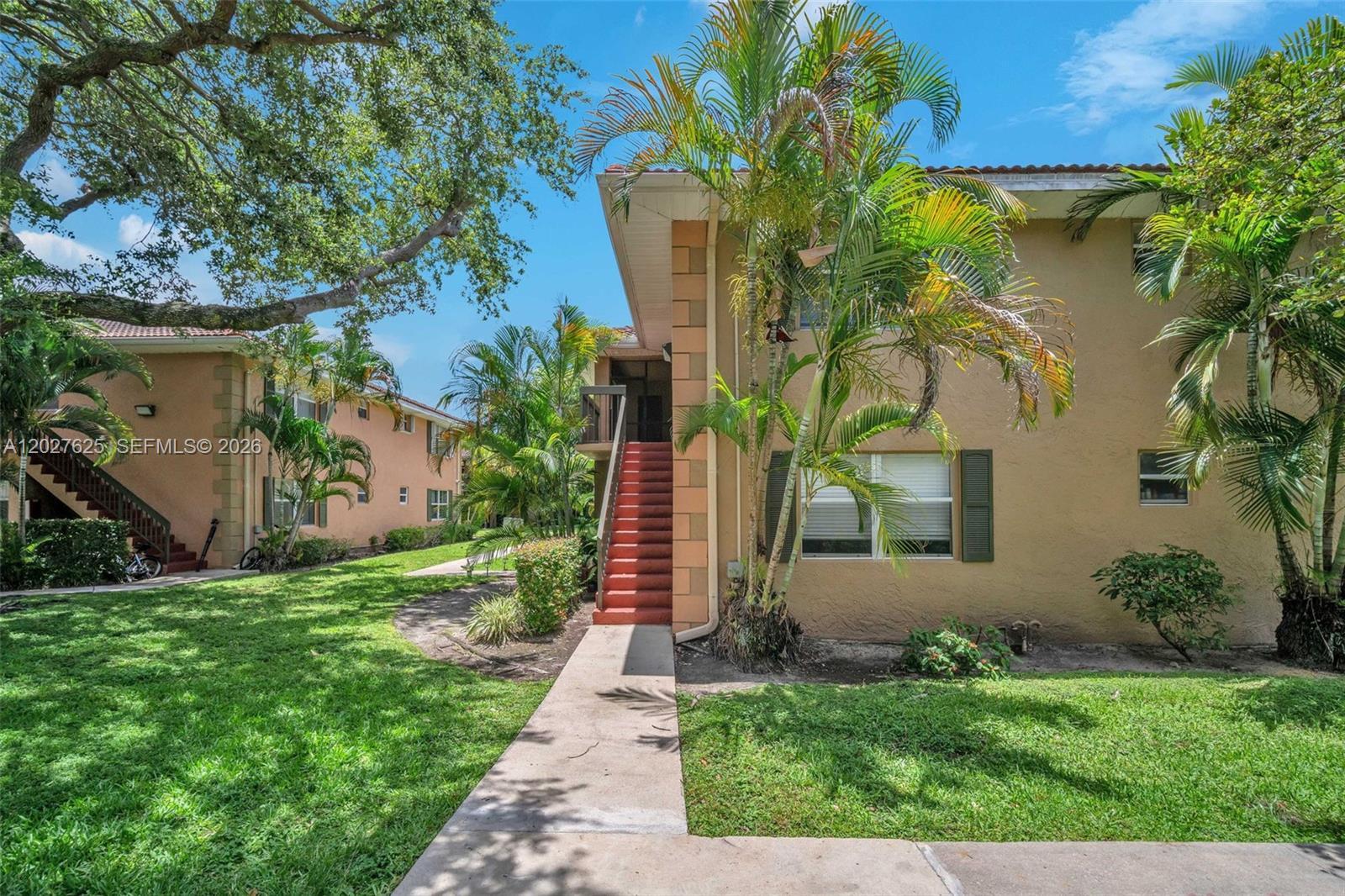 767 NW 104th Ave # 203, Pembroke Pines FL 33026 photo 3