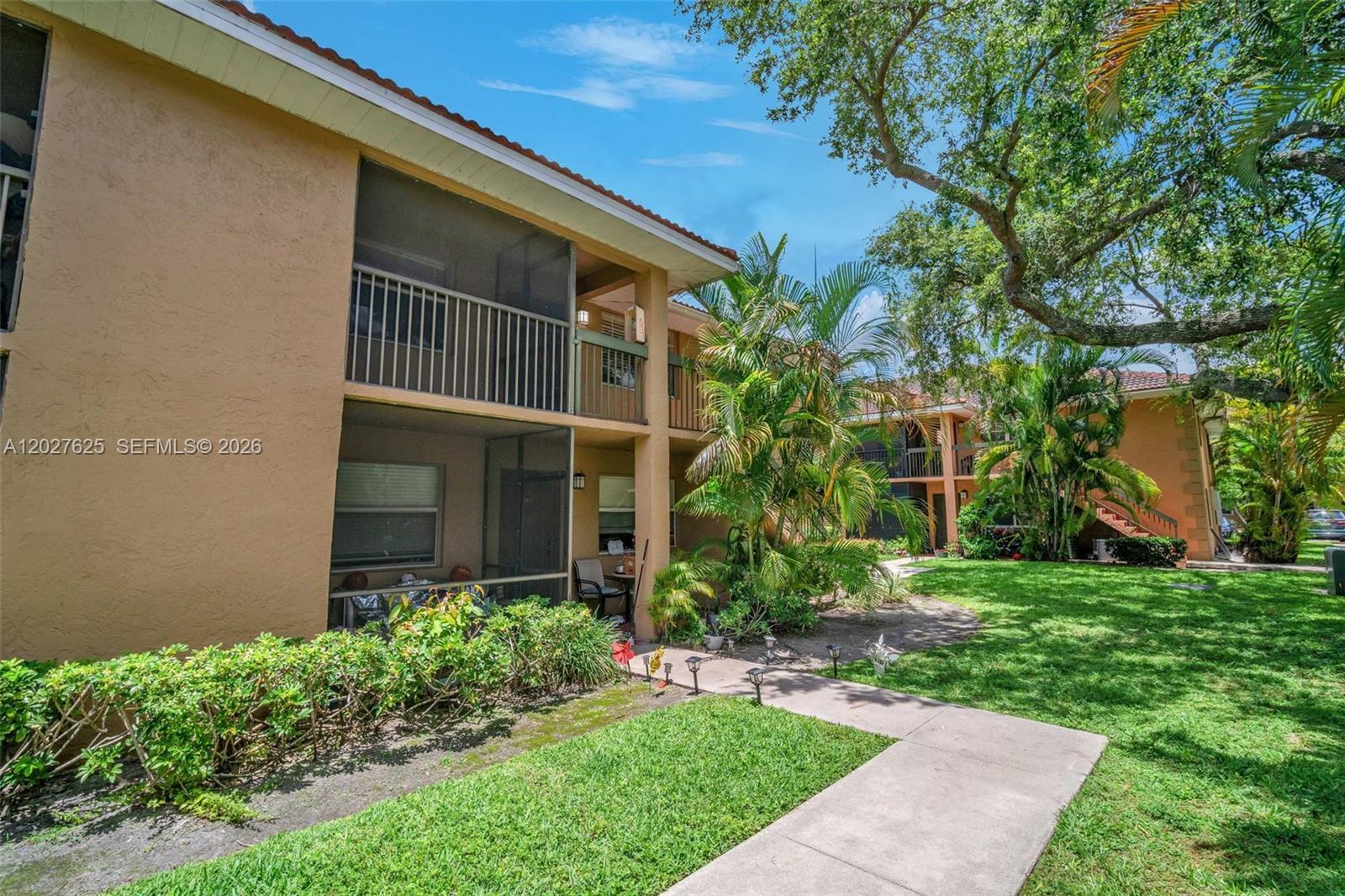 767 NW 104th Ave # 203, Pembroke Pines FL 33026 photo 4