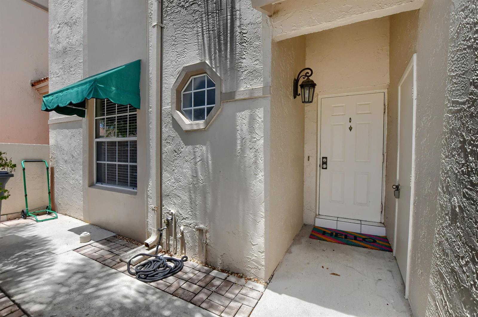 6563 Via Regina, Boca Raton FL 33433 photo 2