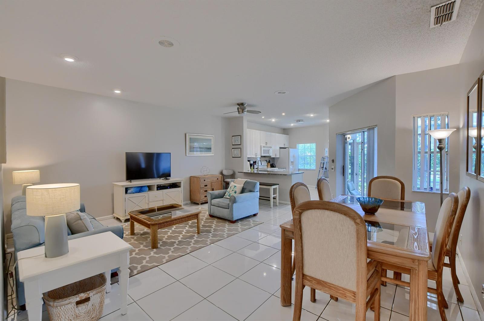 6563 Via Regina, Boca Raton FL 33433 photo 4