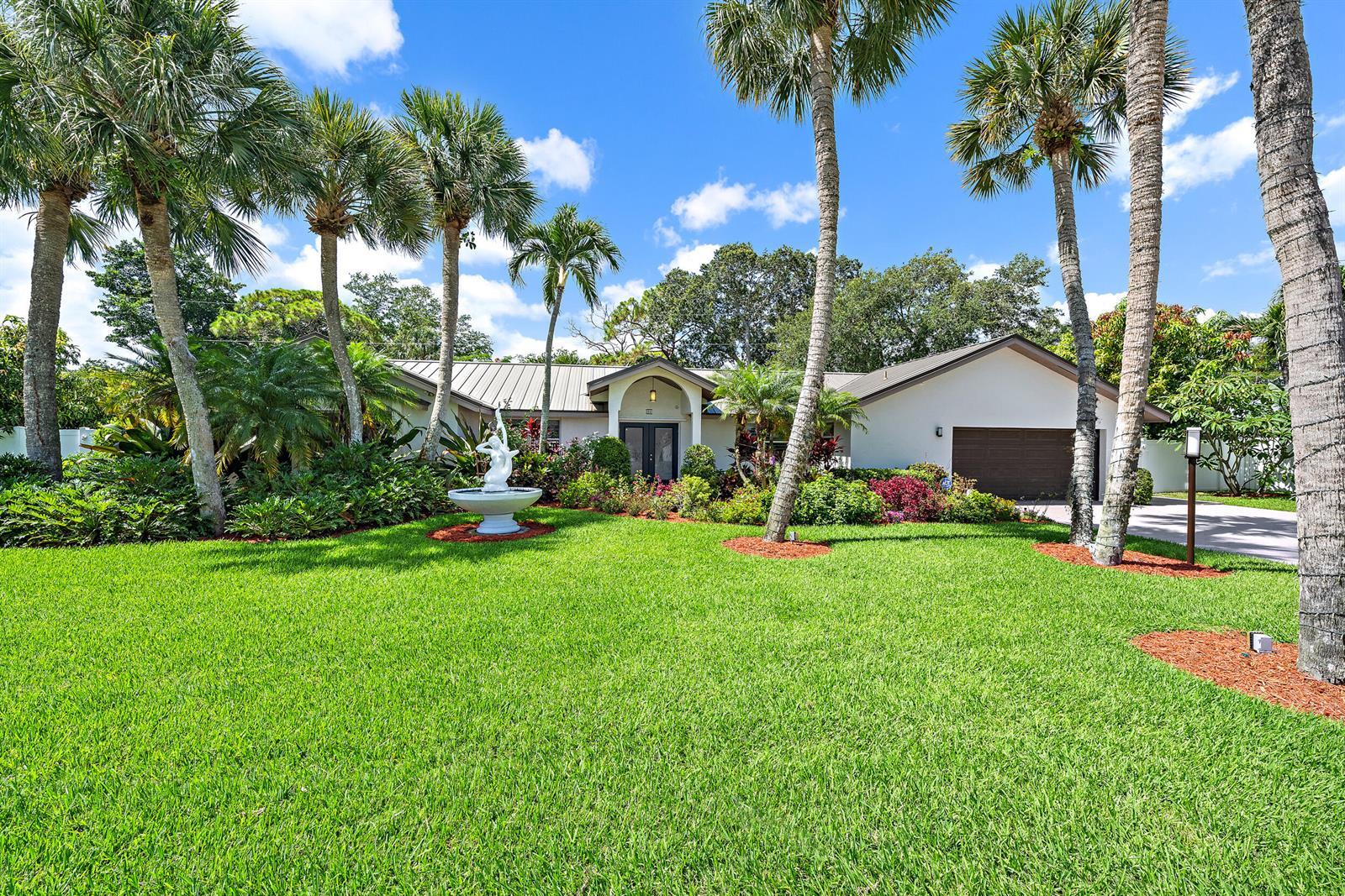 2442 Snug Harbor Drive, Palm Beach Gardens FL 33410 photo 4