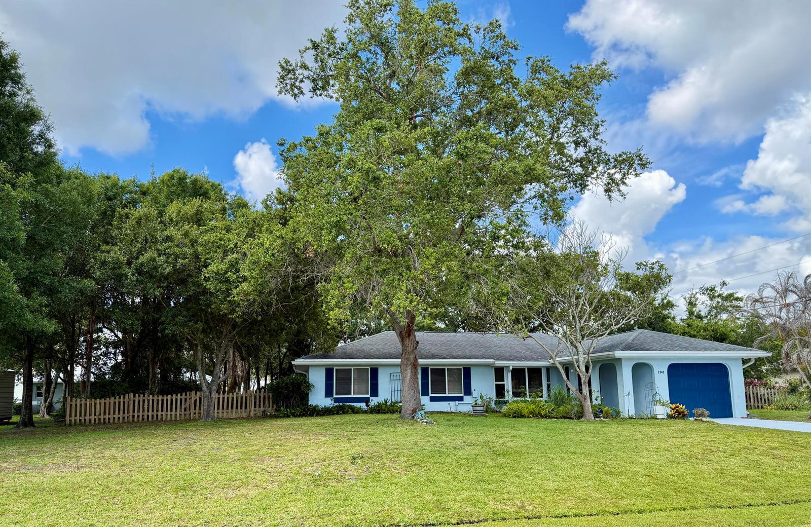 2342 SE Seamist Street, Port St. Lucie FL 34952 photo 3