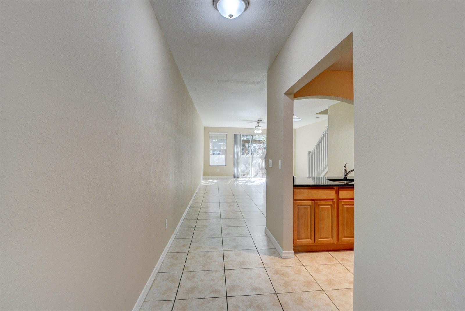 113 Hemingway Court, Palm Springs FL 33461 photo 5
