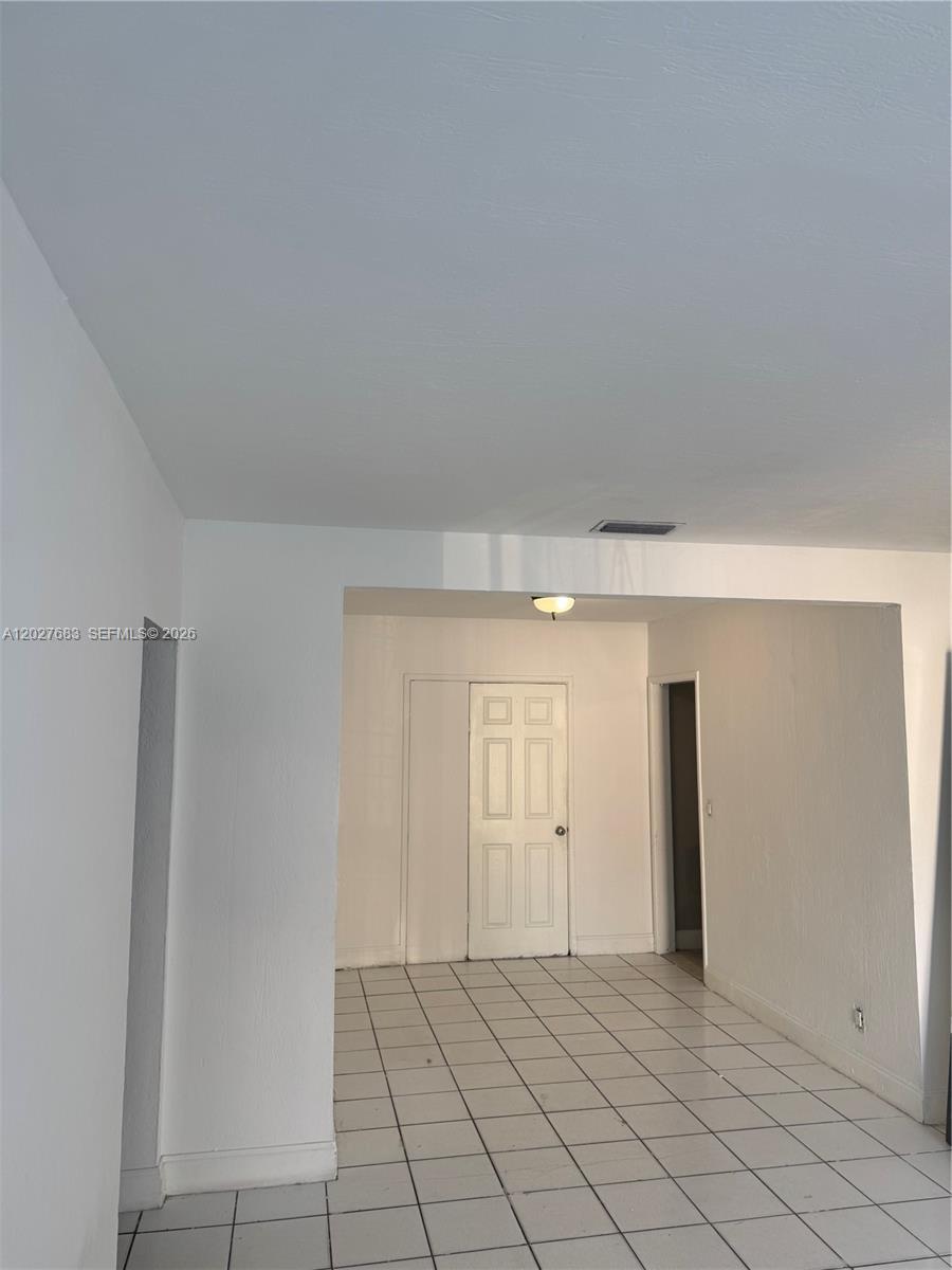 6800 NW 2 CT, Miami FL 33150 photo 3