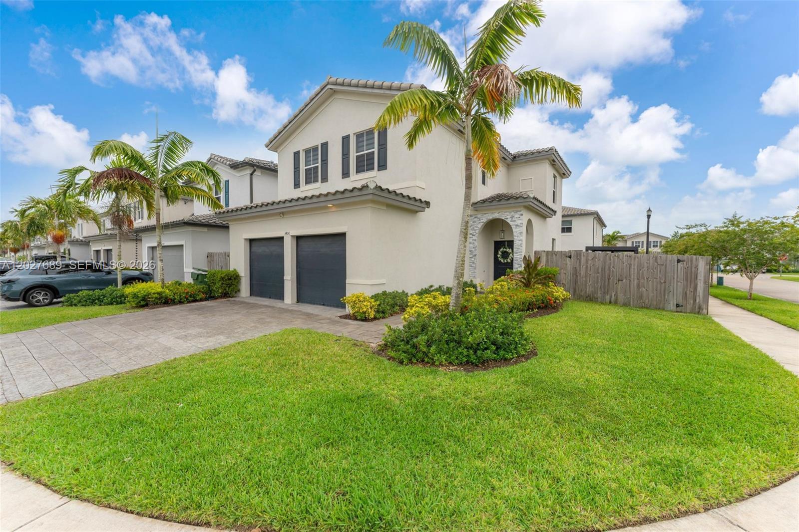 1400 SE 26th Rd, Homestead FL 33035 photo 2