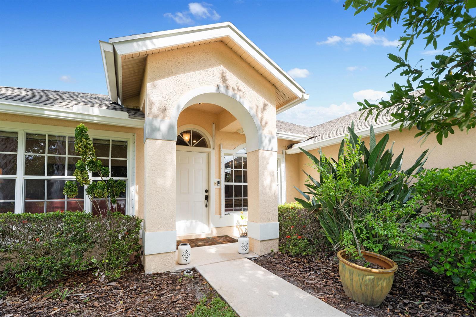 4652 SW Alpha Street, Port St. Lucie FL 34953