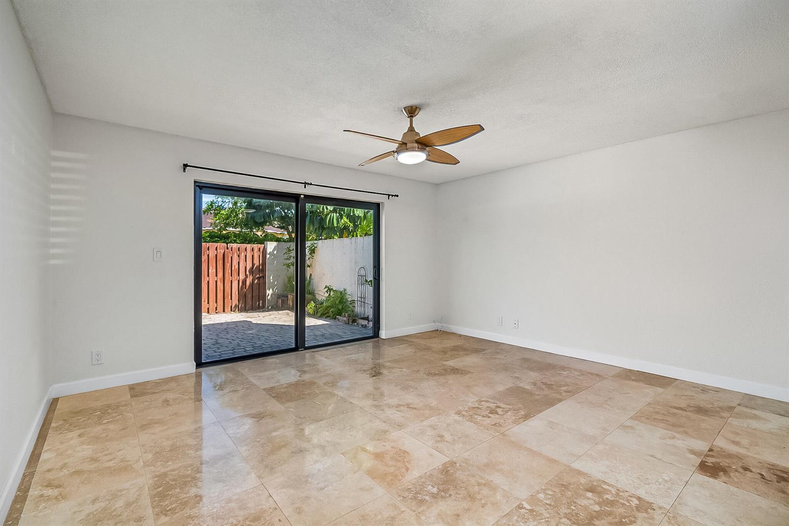 2700 S Oakland Forest Drive # 305, Oakland Park FL 33309 photo 5