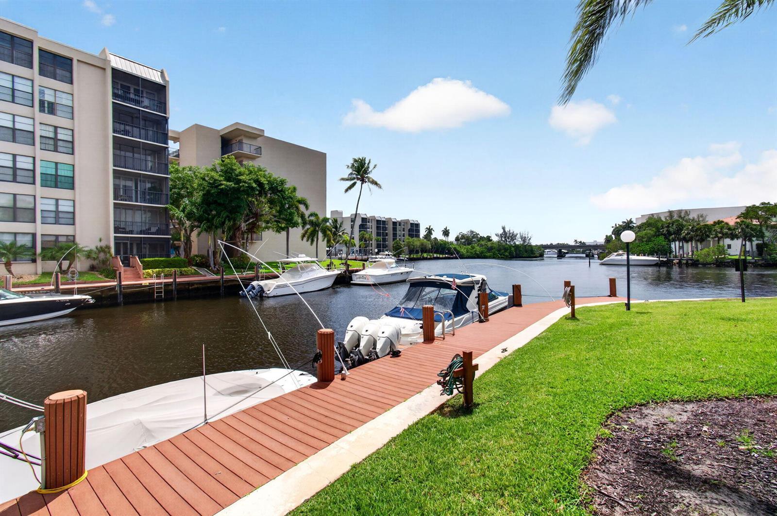 12 Royal Palm Way # 501, Boca Raton FL 33432