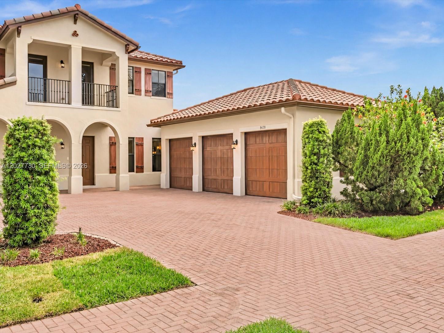 8420 NW 33rd St, Cooper City FL 33024 photo 2