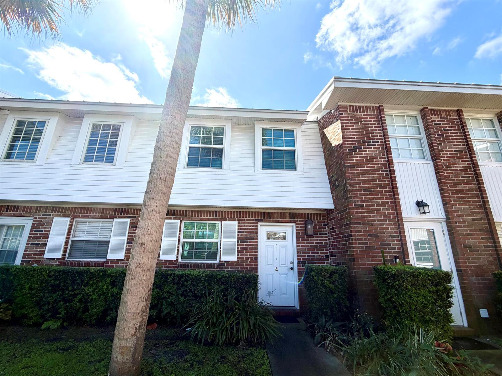 413 N Cypress Drive, Jupiter FL 33469