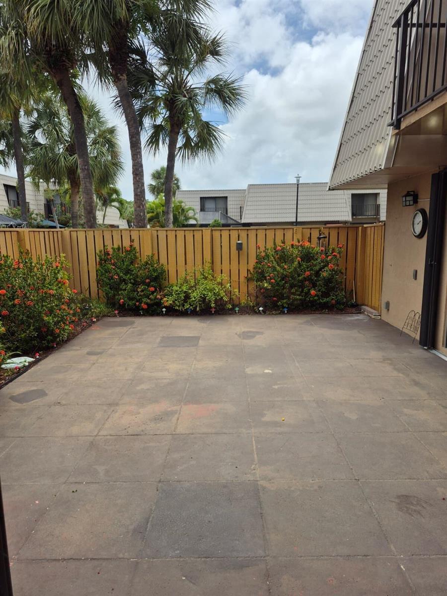 5012 50th Way, West Palm Beach FL 33409 photo 3