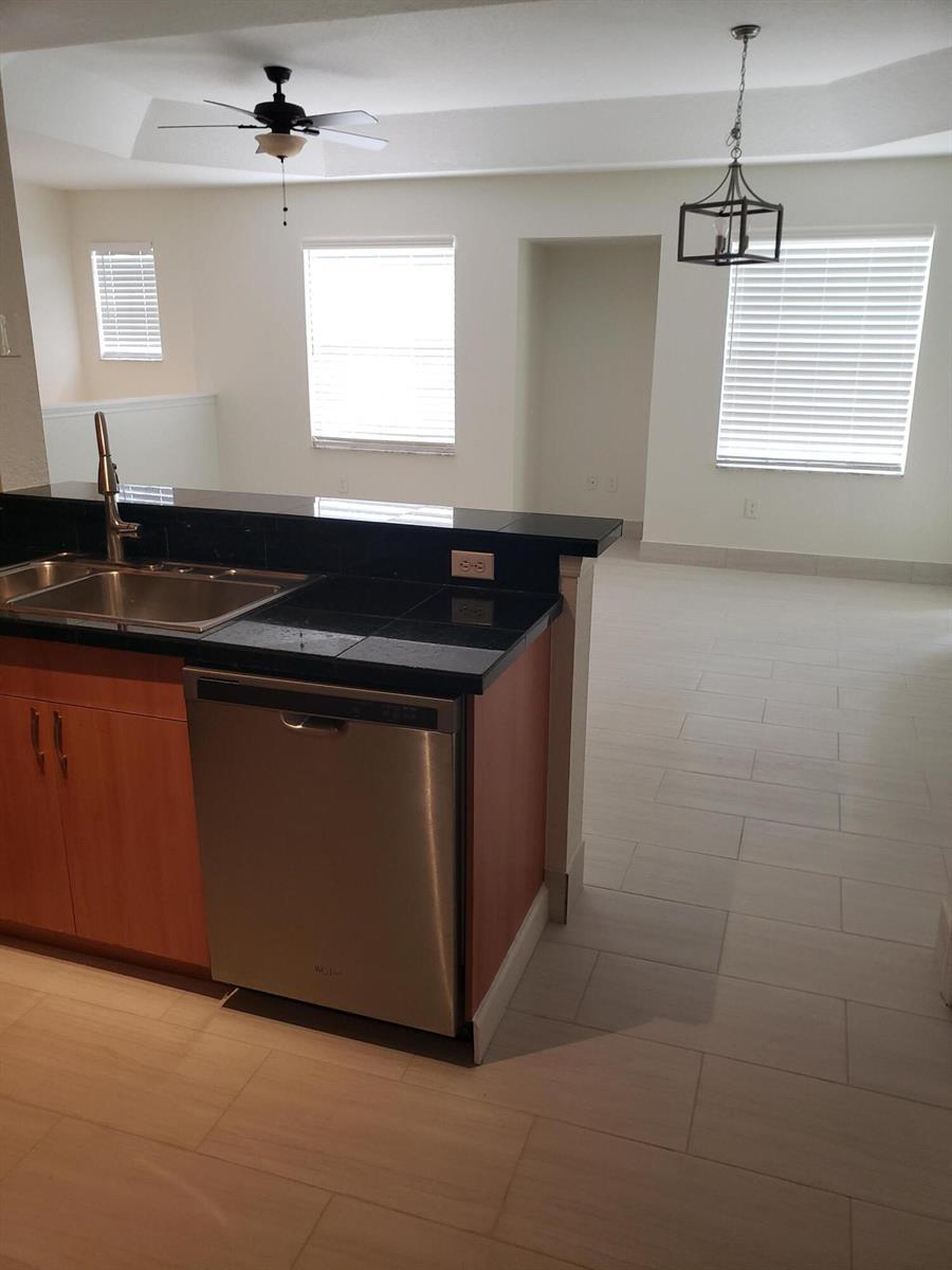 1101 BELMONT Place # 1101, Boynton Beach FL 33436 photo 4