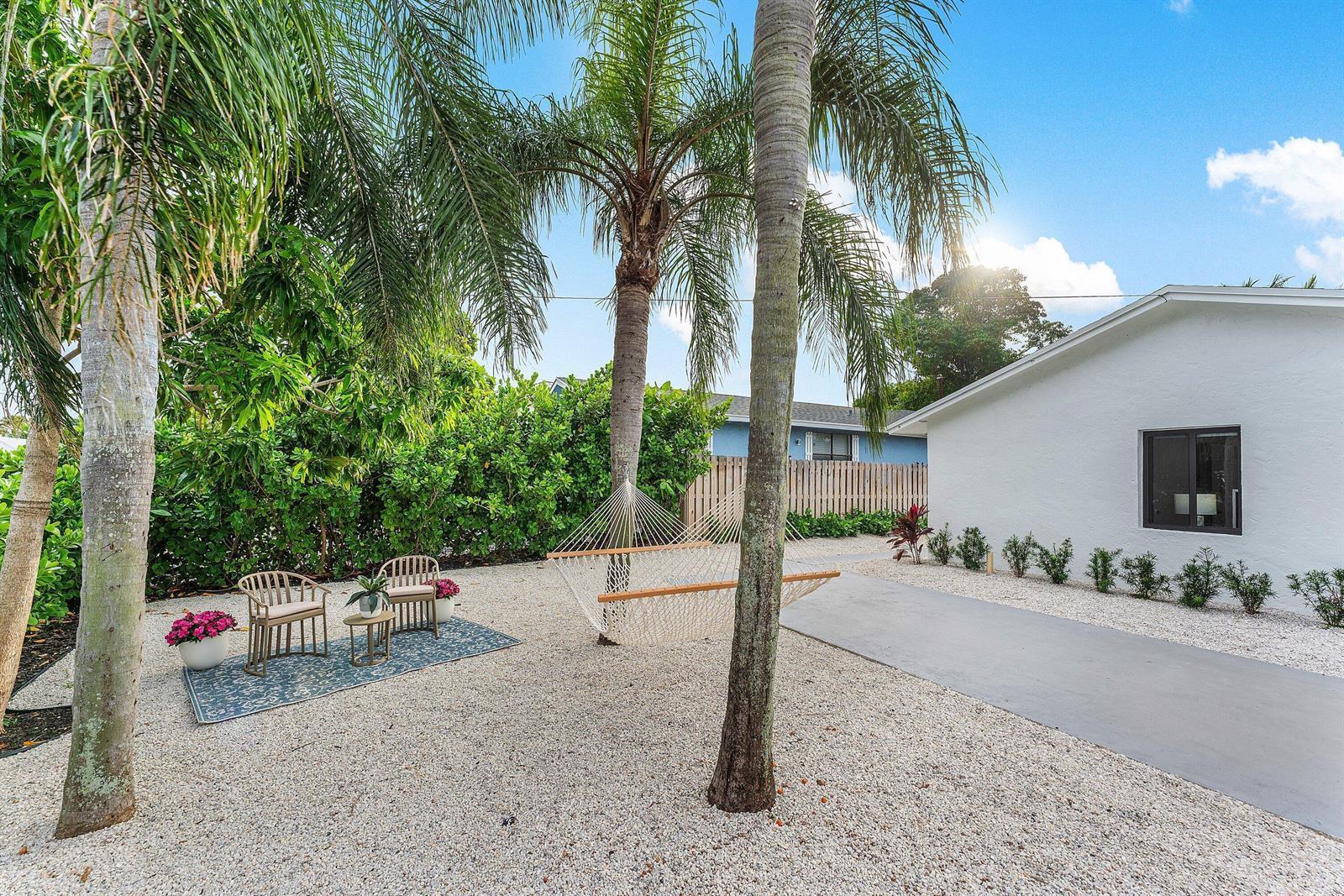 608 SE 2nd Avenue, Delray Beach FL 33483 photo 3