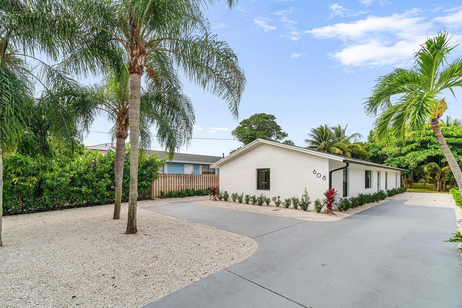 608 SE 2nd Avenue, Delray Beach FL 33483 photo 4