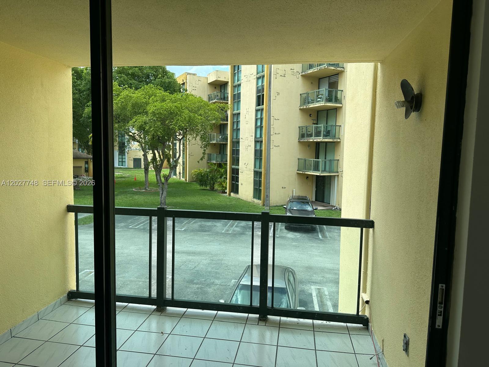 11780 SW 18th St # 2, Miami FL 33175 photo 2