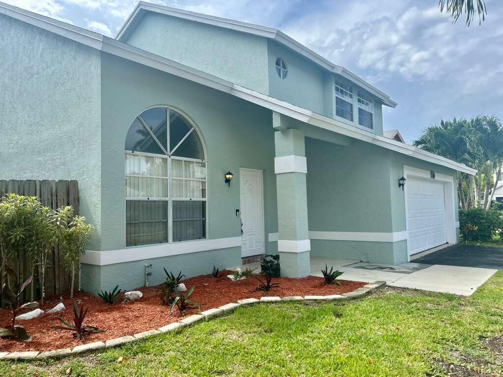 3088 NW 123rd Terrace, Sunrise FL 33323 photo 2