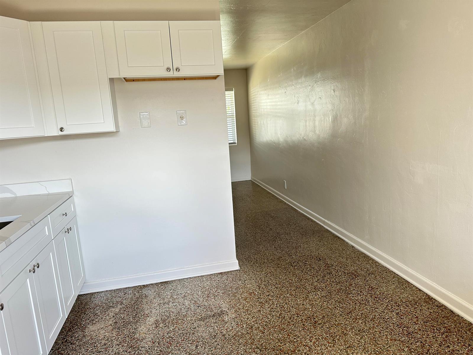 527 Puritan Road # 2, West Palm Beach FL 33405 photo 4