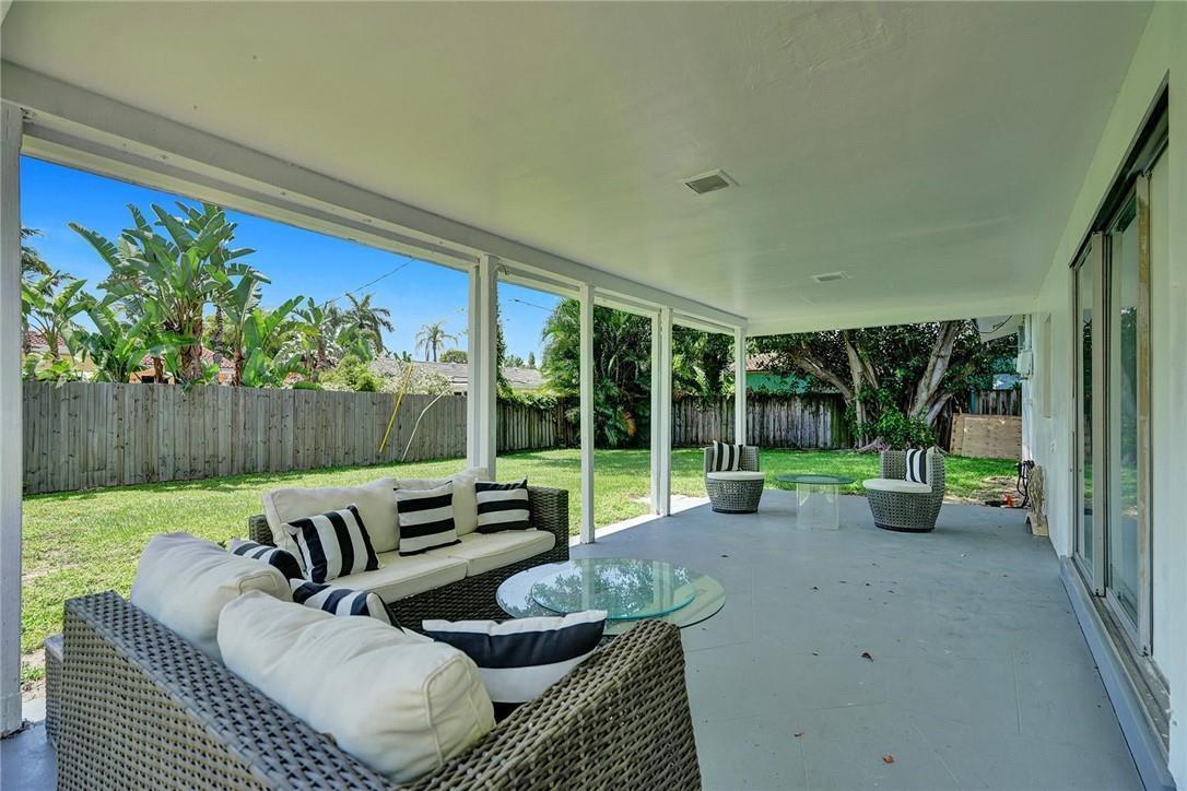 5101 NE 27th Avenue, Lighthouse Point FL 33064 photo 2